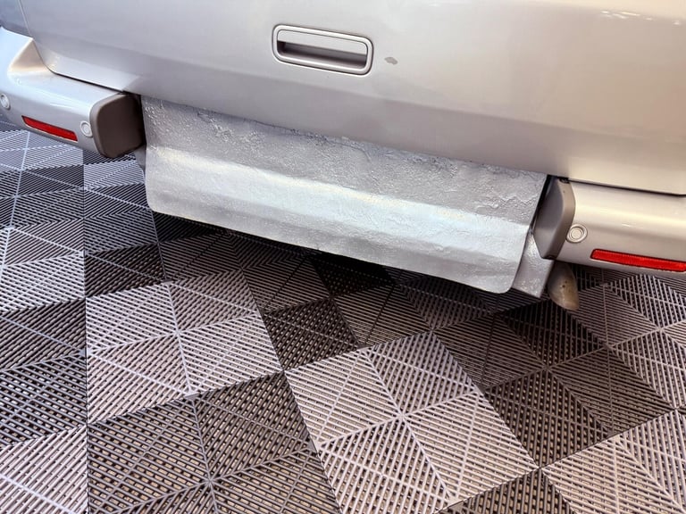 2011 Volkswagen Caravelle 2.0 TDI Executive DSG Euro 5 5dr MPV Diesel Automatic