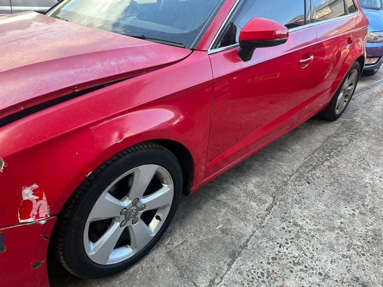 AUDI A3 8V HATCHBACK 5DR RED LY3J 2013-17 FOR BREAKING