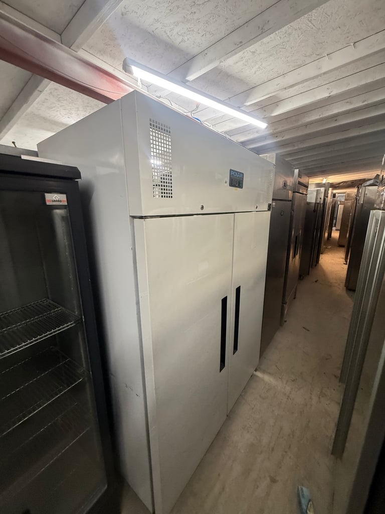 Commercial fridge freezer cafe shop restaurant takeaway chiller freezer fridge Williams foster 