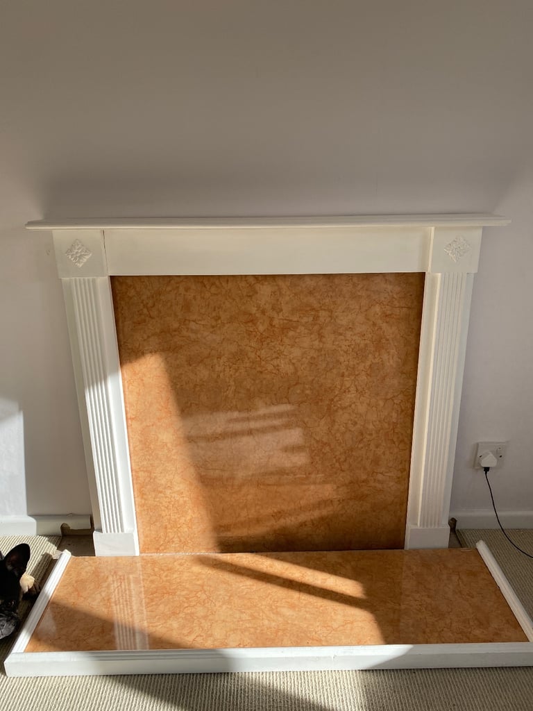 Fire surround surround 
