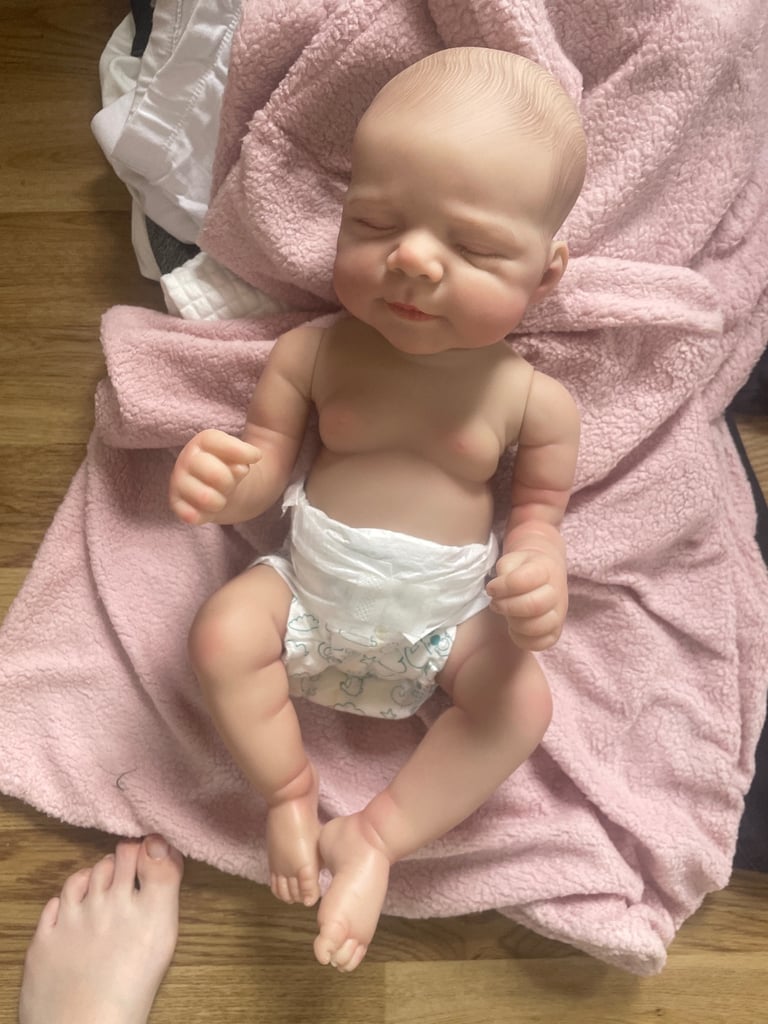 Baby need a new home