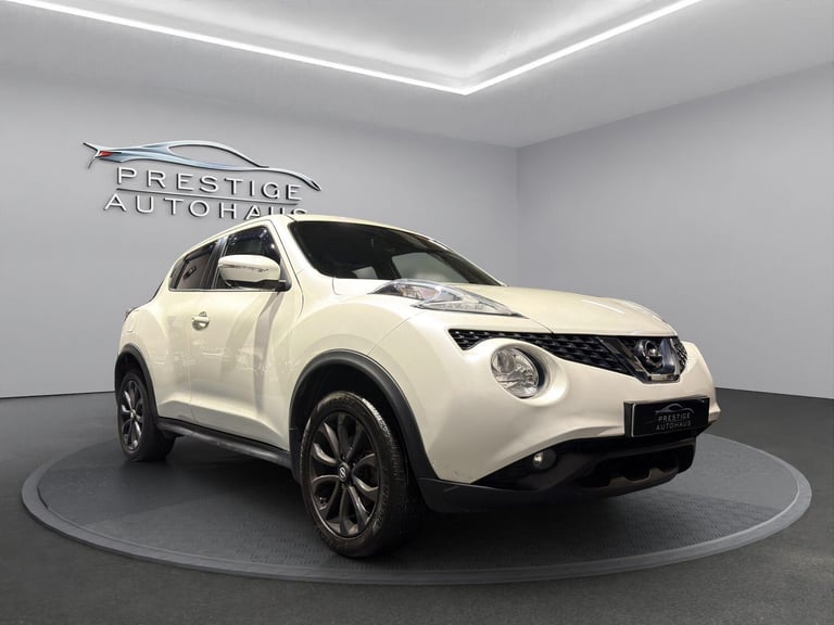 image for 2015 Nissan Juke 1.6 Tekna XTRON Euro 6 5dr Petrol