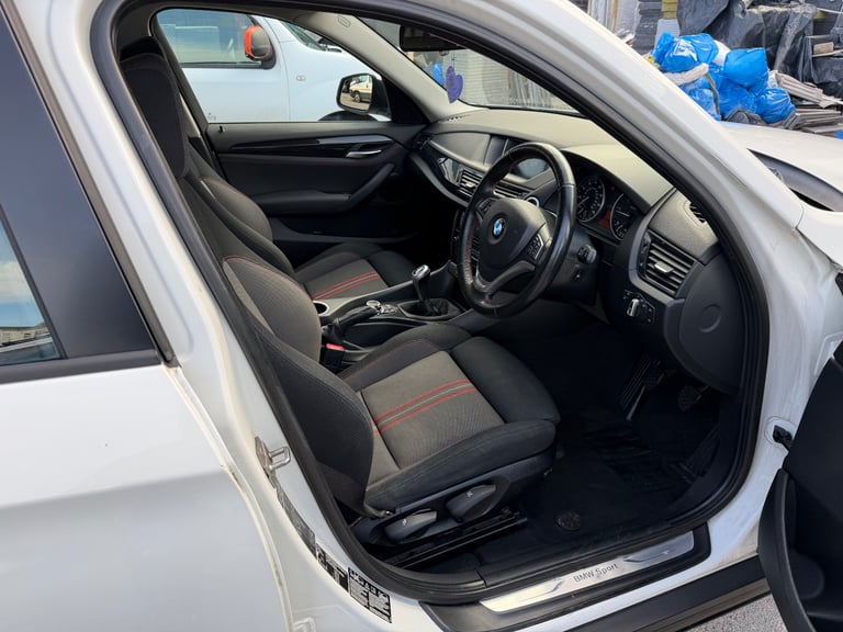 BMW, X1, Estate, 2013, Manual, 1995 (cc), 5 doors