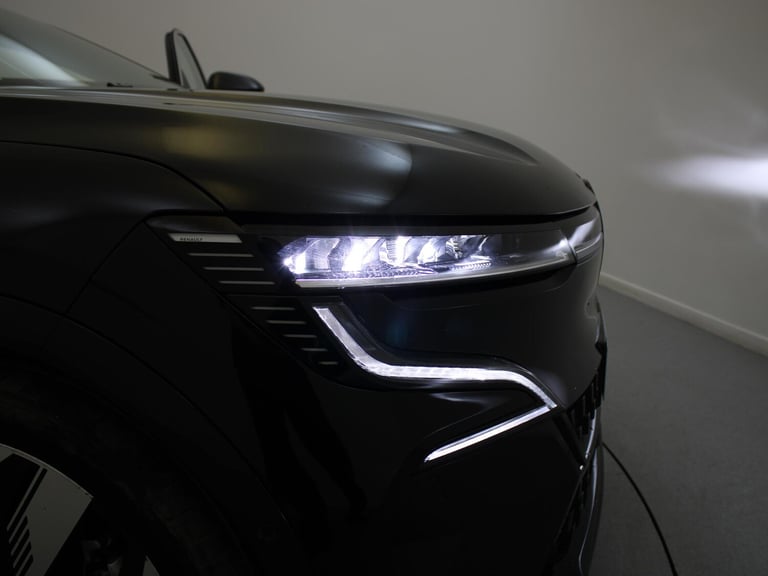 2024 Renault Megane E Tech EV60 160kW Techno+ 60kWh Optimum Charge 5dr Auto Hatchback ELECTRIC Au...