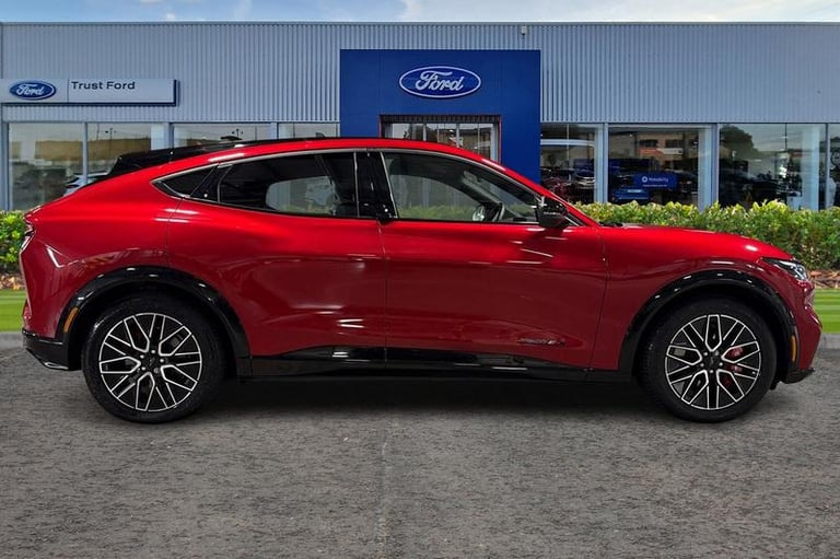 2024 Ford Mustang Mach-E Extended Range 91kWh Premium SUV 5dr Electric Automatic (294 ps) Automat...