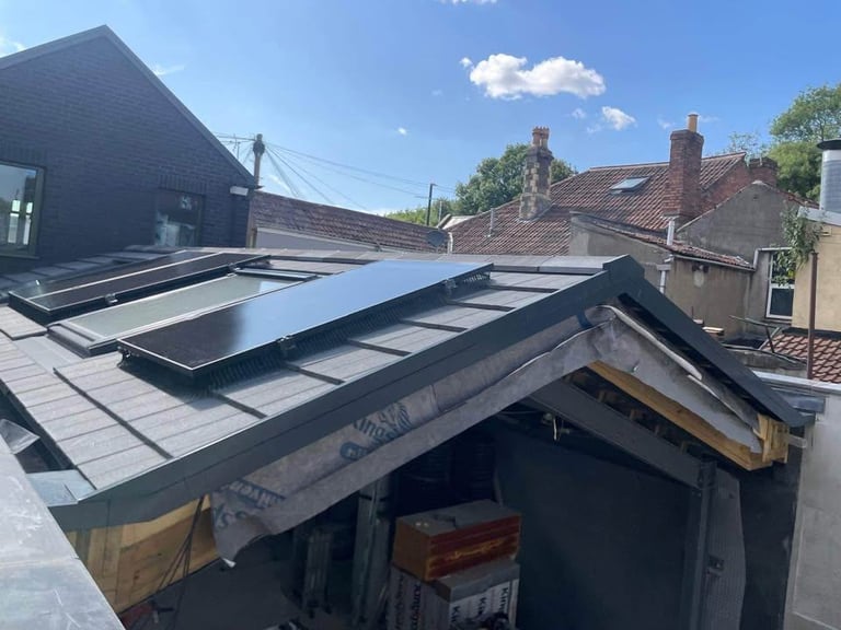 600 Roof Tiles - BMI Redland Mock Bond (Retail at £1,300)  