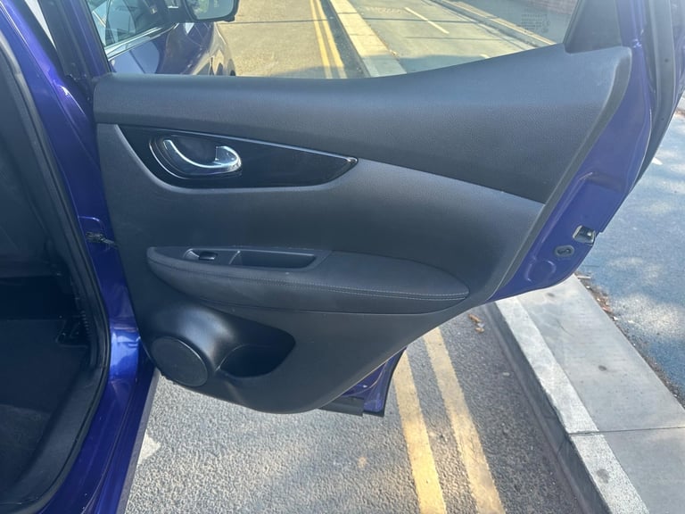 2016 Nissan Qashqai 1.2 DIG-T N-Connecta 2WD Euro 6 (s/s) 5dr HATCHBACK Petrol Manual