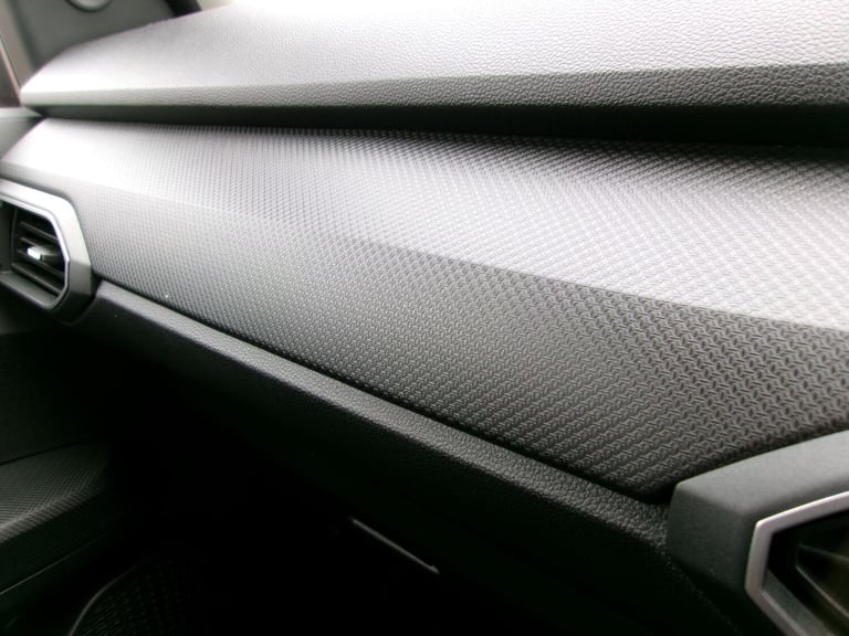 2023 Dacia Sandero 1.0 TCe Essential Euro 6 (s/s) 5dr HATCHBACK Petrol Manual