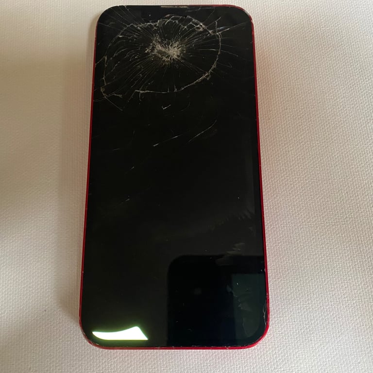 iPhone 13 mini faulty for parts 