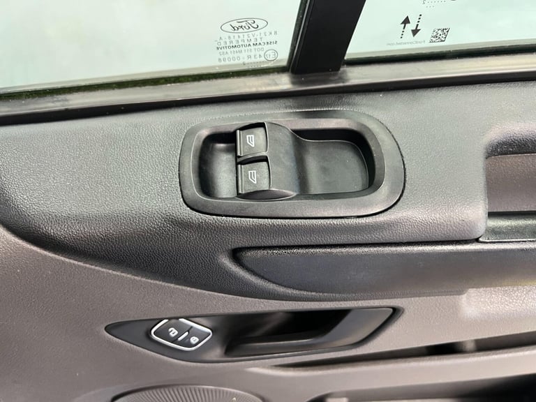 2022 Ford Transit Custom 2.0 300 EcoBlue Leader L2 H2 Euro 6 (s/s) 5dr Panel Van Diesel Manual