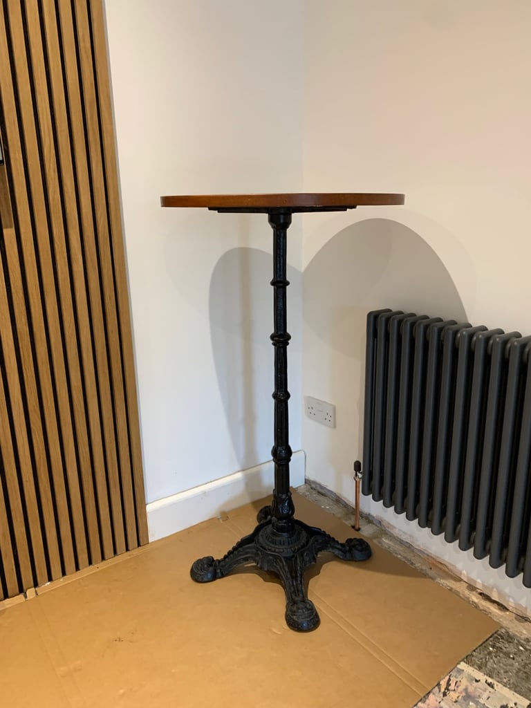 Podium Drinks Table Bar Bistro Table Home Bar Man Cave Prop Decor Very Heavy 110cm Delivery