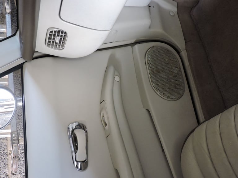 Nissan Figaro, Beige 1991