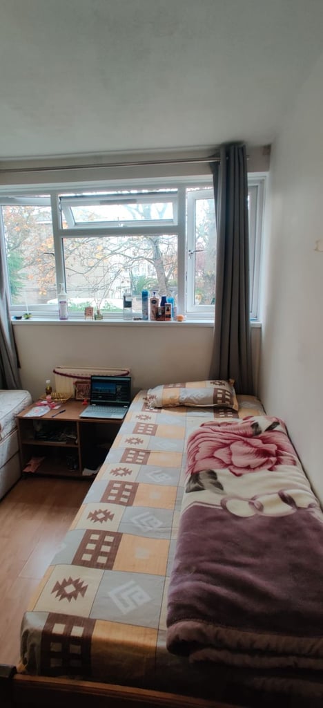 Double Room For rent