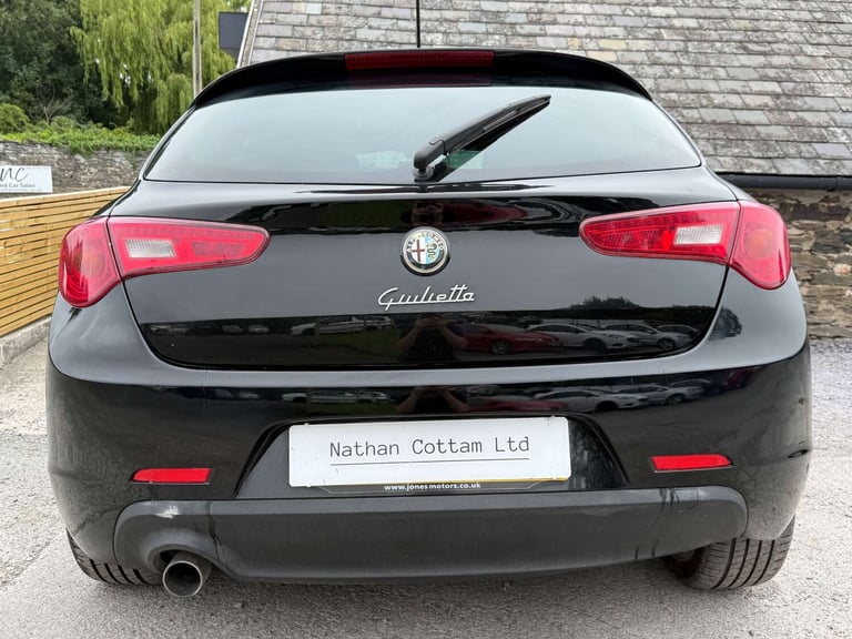 2012 Alfa Romeo Giulietta 1.6 JTDM-2 Veloce 5dr HATCHBACK DIESEL Manual