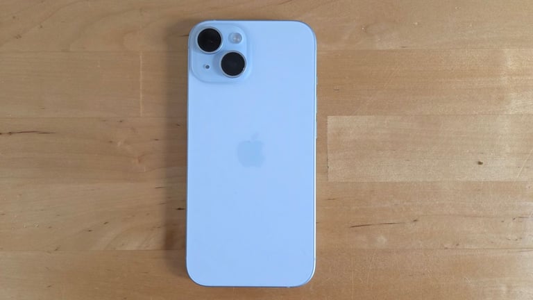 Apple iPhone 15 256 Gb Blue – Immaculate.  Unlocked and in Original Box