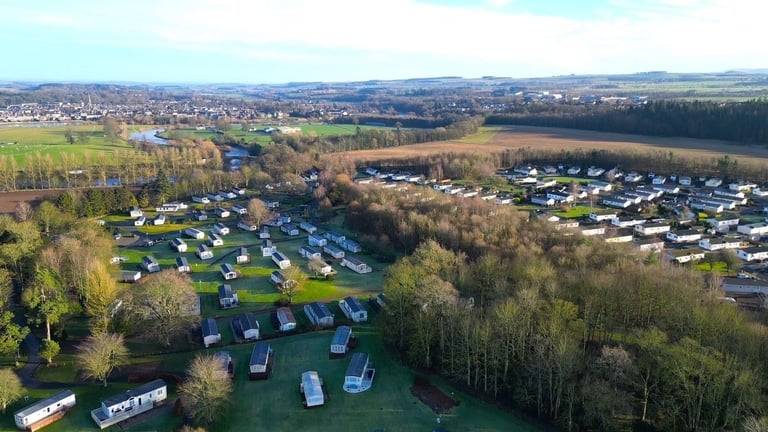 Fantastic Pre-Loved Holiday Home with UPVC Decking 