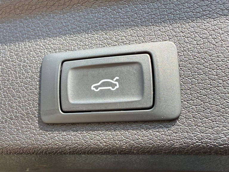 2022 Audi Q3 2.0 TFSI 45 S line Sportback 5dr Petrol S Tronic quattro Euro 6 (s/s) (245  ESTATE P...