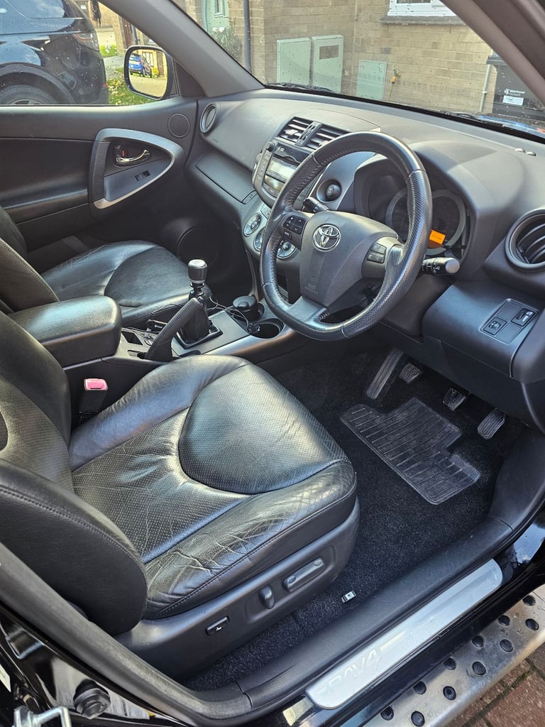 Toyota, RAV 4, Estate, 2010, Manual, 2231 (cc), 5 doors