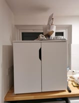 White kitchen cupboard (free standing or mounted) 