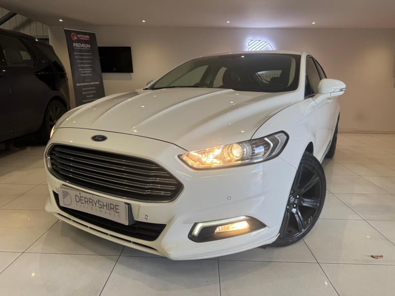 2017 Ford Mondeo 2.0 TDCi Zetec Euro 6 (s/s) 5dr HATCHBACK Diesel Manual