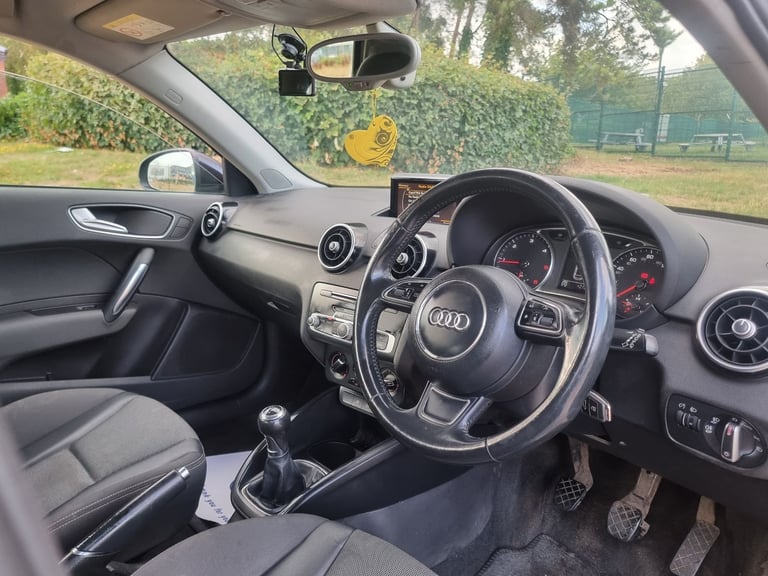 Audi, A1, Hatchback, 2016, Manual, 1598 (cc), 5 doors