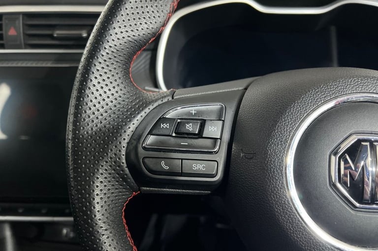 2023 72 MG MG ZS 1.5 VTI-TECH EXCLUSIVE SUV 5DR PETROL MANUAL EURO 6 (S/S) (106 