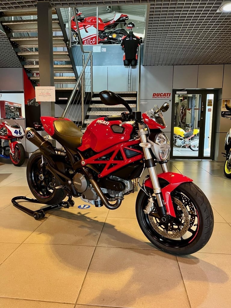 *SOLD* DUCATI MONSTER 796 ABS 2015 ULTRA LOW MILES