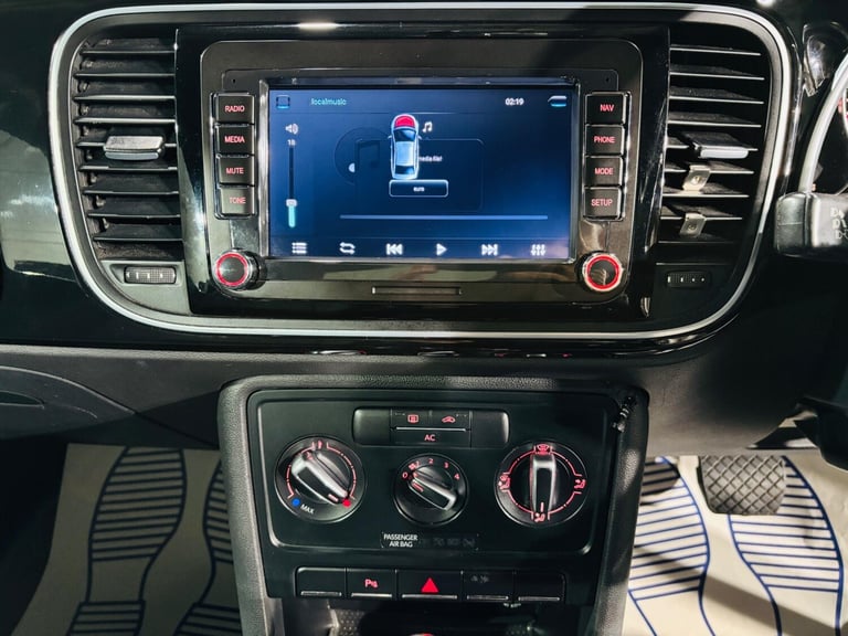 2012 Volkswagen Beetle 1.2 TSI Design 3dr DSG HATCHBACK PETROL Automatic