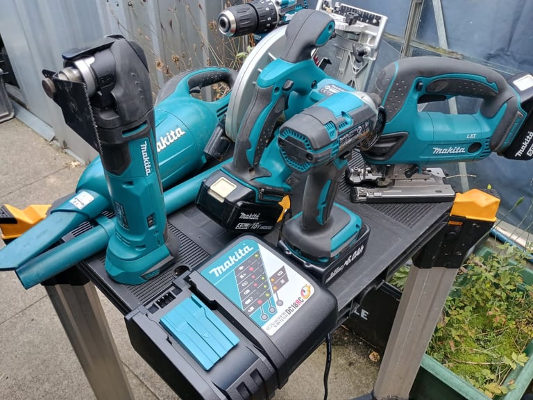 image for MAKITA 18v CORDLESS BRUSHLESS TOOL SET - ONLY £500 CASH