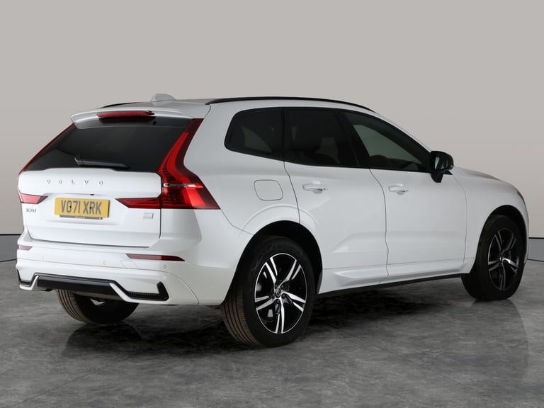 2022 Volvo XC60 2.0h T6 Recharge 11.6kWh R-Design SUV 5dr Petrol Plug-in Hybrid Auto AWD Eu Suv P...