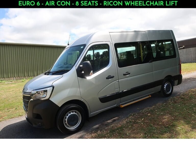 image for 2022 Renault Master 2.3 dCi ENERGY 35 Business L2 H2 Wheelchair Accessible Minibus FWD Euro 6 ( M...