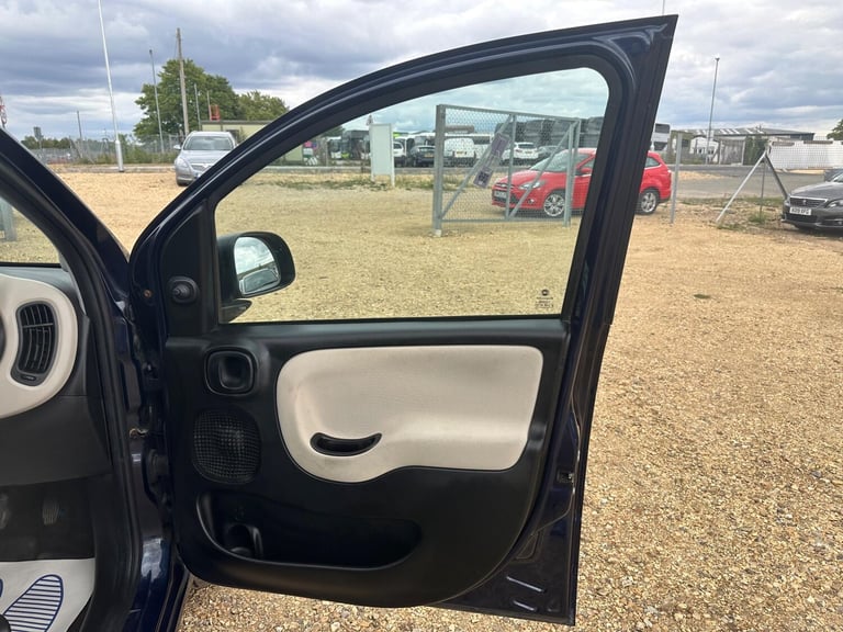 2015 Fiat Panda 1.2 Easy + Euro 6 5dr HATCHBACK Petrol Manual
