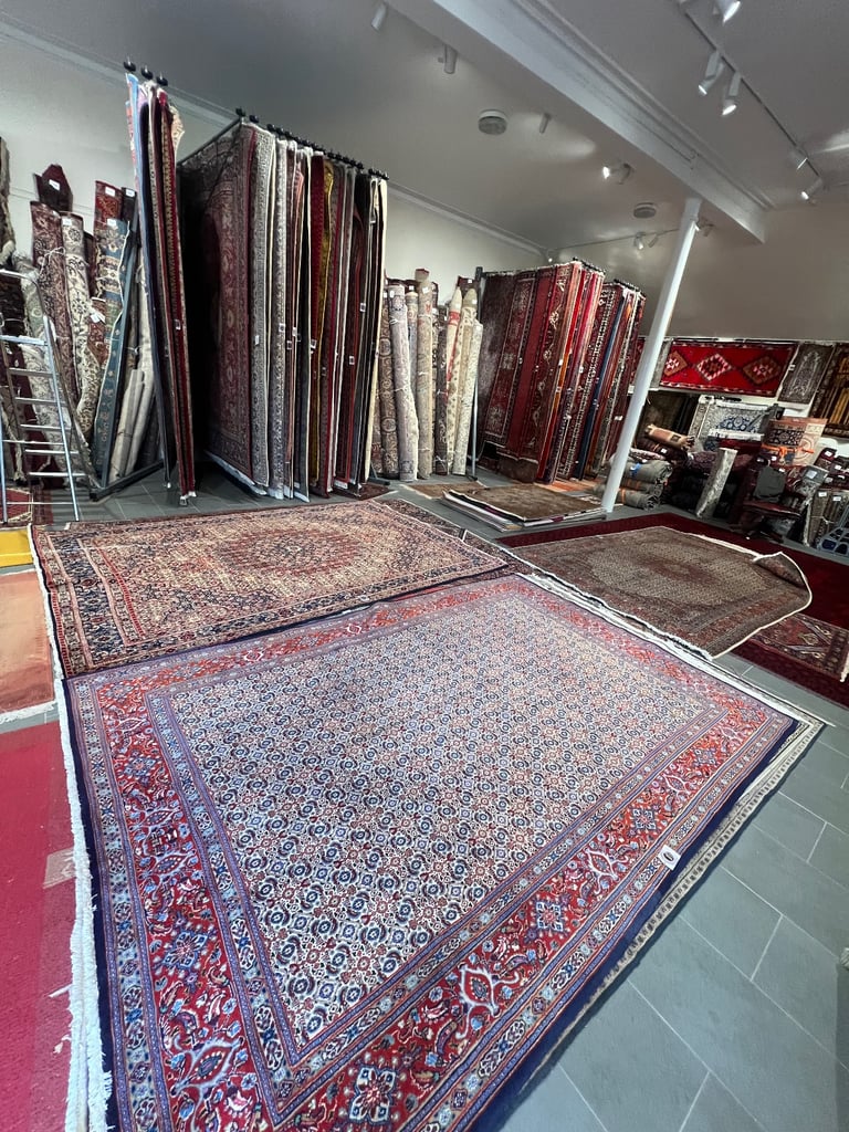 Persian moud rug 205x300cm