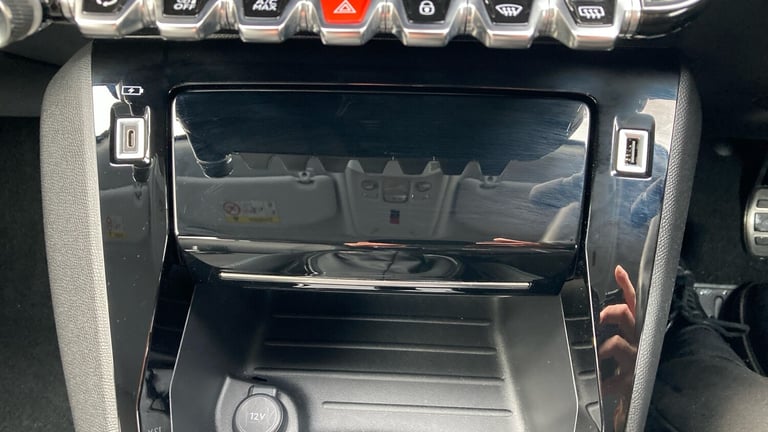 2022 Peugeot 2008 1.2 PureTech Allure Premium+ 5dr Petrol Estate Estate Petrol Manual