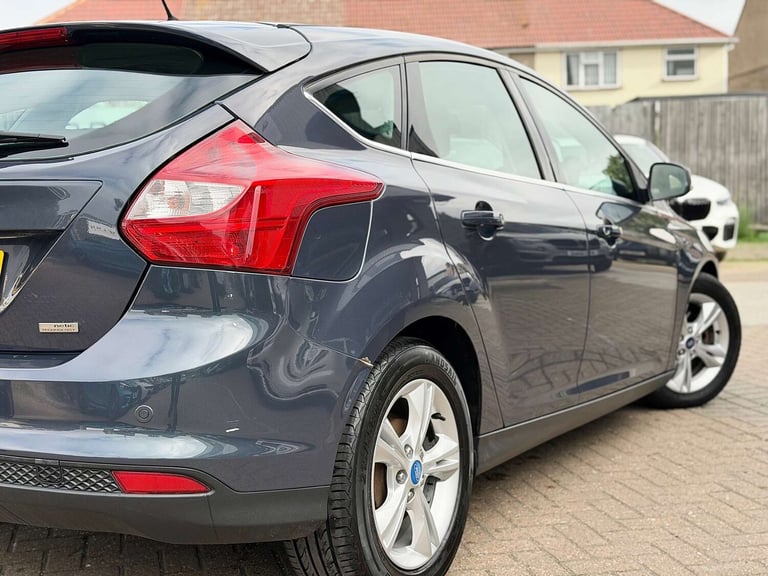 2013 Ford Focus 1.6 TDCi Zetec Hatchback 5dr Diesel Manual Euro 5 (s/s) (115 ps) Hatchback Diesel...
