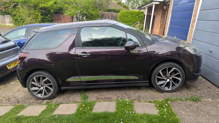 DS, DS 3, Convertible, 2016, Manual, 1199 (cc), 3 doors