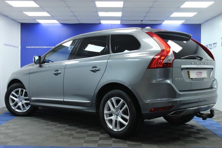 2017 17 VOLVO XC60 2.4 D5 SE LUX NAV SUV 5DR DIESEL AUTO AWD EURO 6 (S/S) (220 P