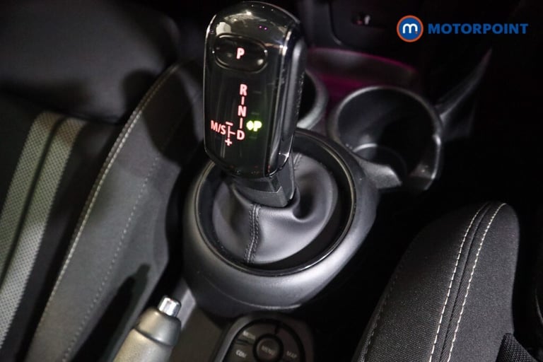 2019 MINI Hatch 2.0 Cooper S Classic II 5dr Auto [Nav Pack] Hatchback Petrol Automatic