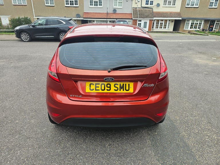 fiesta 1.2 F.S.H NEW CAMBELT AN CLUTCH LONG MOT JULY 26 DRIVES PERFECT 1.2 