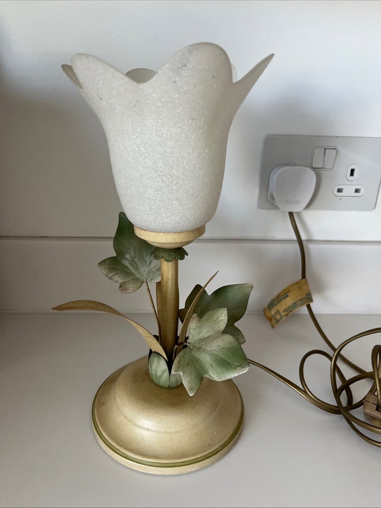 image for Dar Lighting Vintage Style Ornate Bedside Table Desk Lamp Leaf Design