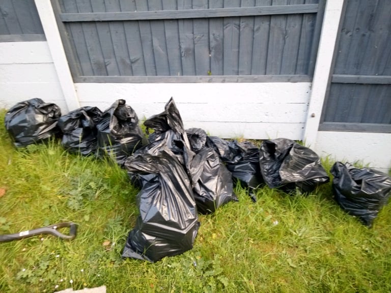Free - Hardcore Rubble - Lots of bags ready to go! Shed / Drive / Summer House, Patio Base