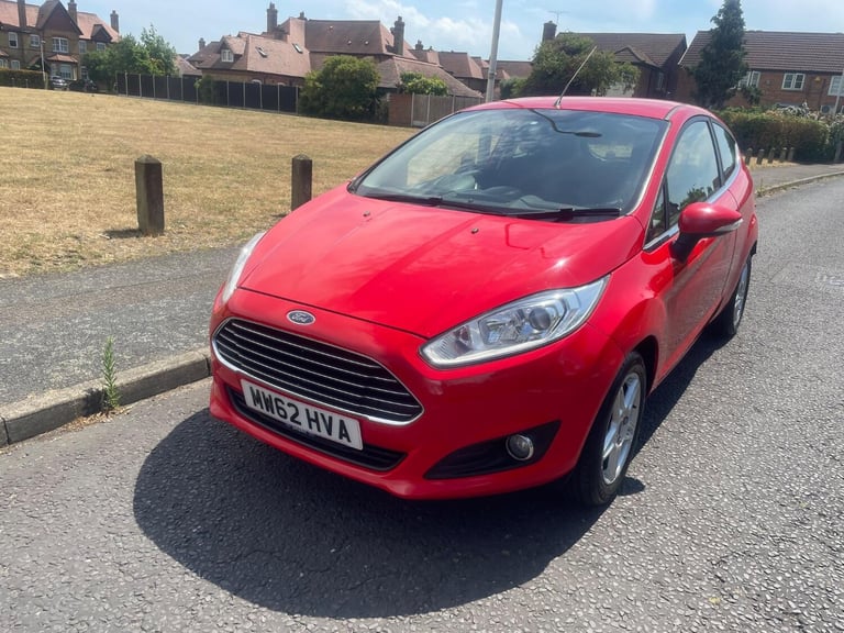 FORD FIESTA 1.3 Zetec 2013