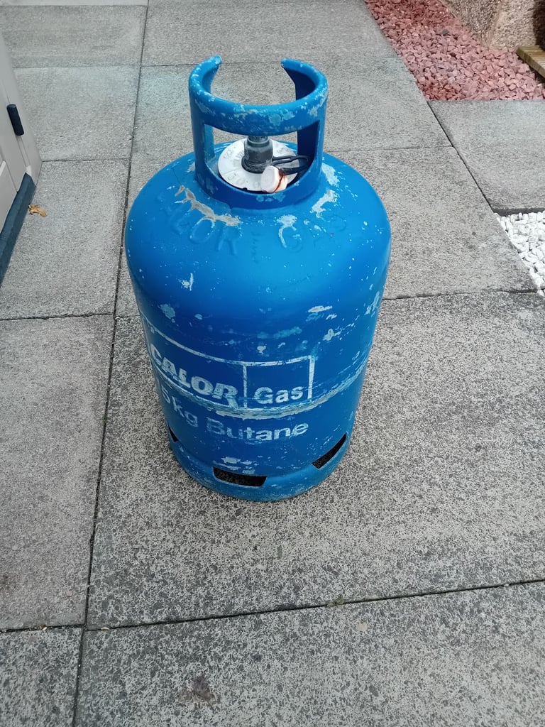EMPTY CALOR 15KG BUTANE CYLINDER