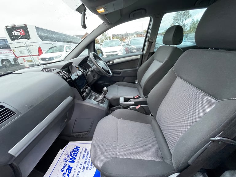 * 60 2011 VAUXHALL ZAFIRA 1.6L + IDEAL FAMILY 7 SEATER + LONG MOT * 