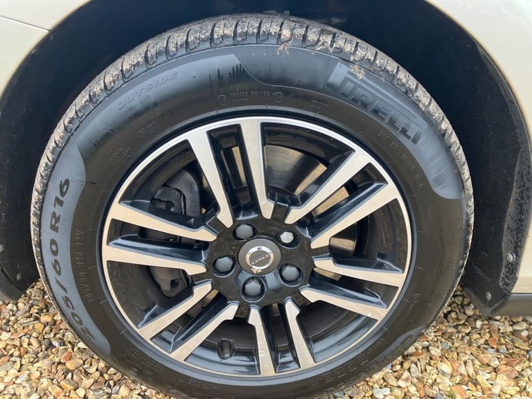 2017 Volvo V40 T3 [152] Cross Country Nav Plus 5dr HATCHBACK PETROL Manual