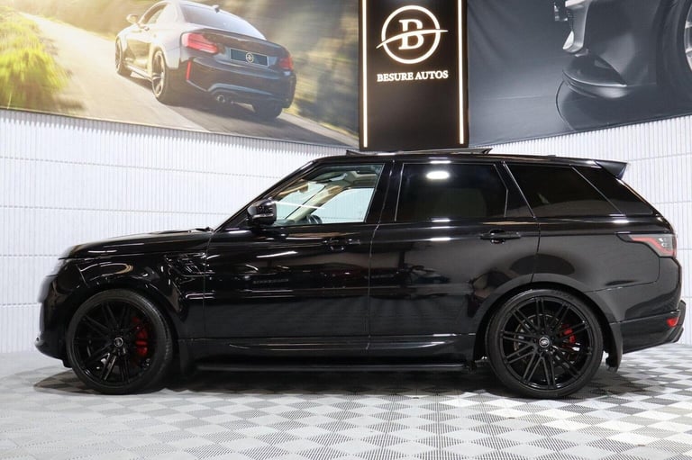 LAND ROVER RANGE ROVER SPORT 3.0 D300 MHEV HSE Silver Auto 4WD Euro 6 (s/s) 5dr