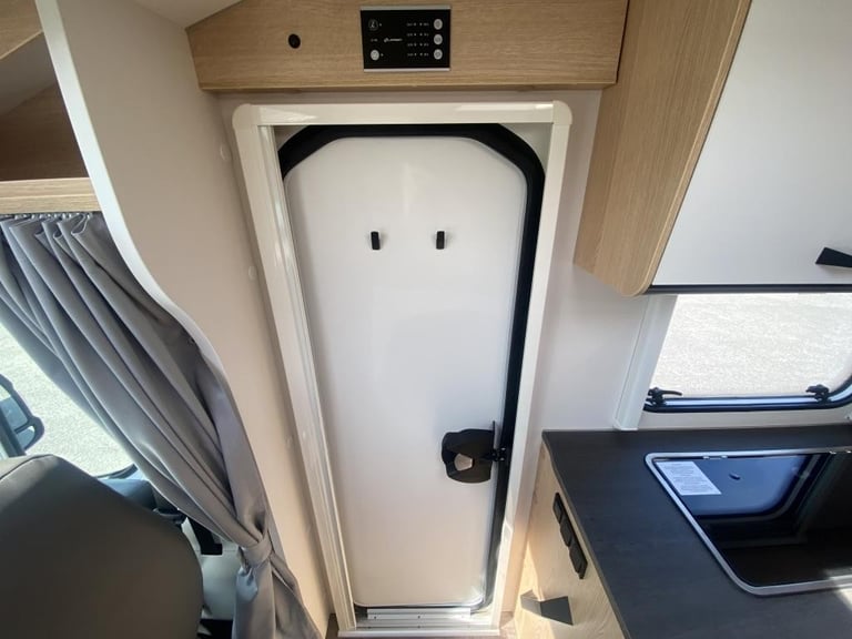 2025 SUNLIGHT V66 ADVENTURE BRAND NEW LUXURY MOTORHOME