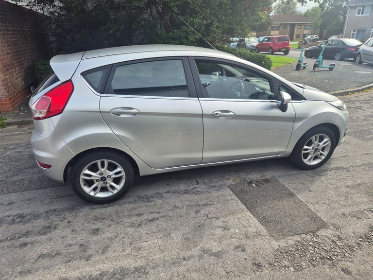 image for Ford, FIESTA, Hatchback, 2016, Manual, 998 (cc), 5 doors