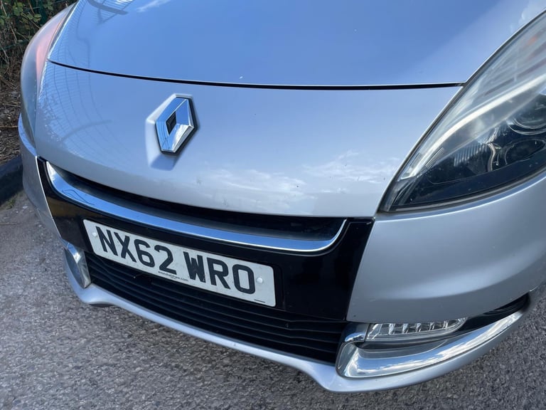 RENAULT SCENIC 1.5 DCI DYNAMIQUE TOM TOM 62 REG 5 DOOR MPV MOT DECEMBER 19TH TAX £35 60+MPG