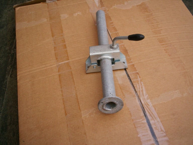 Trailer Adjustable Support Leg and Clamp
